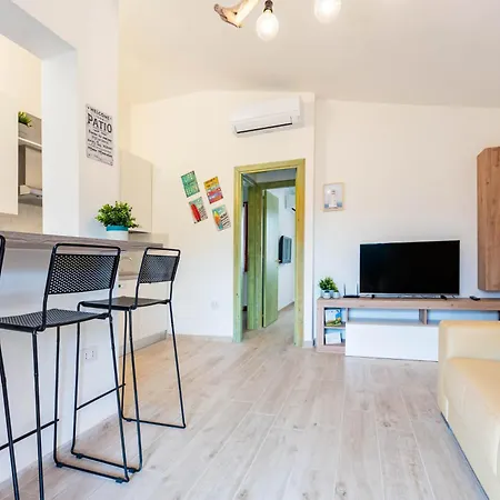 Dimora Frau Apartment